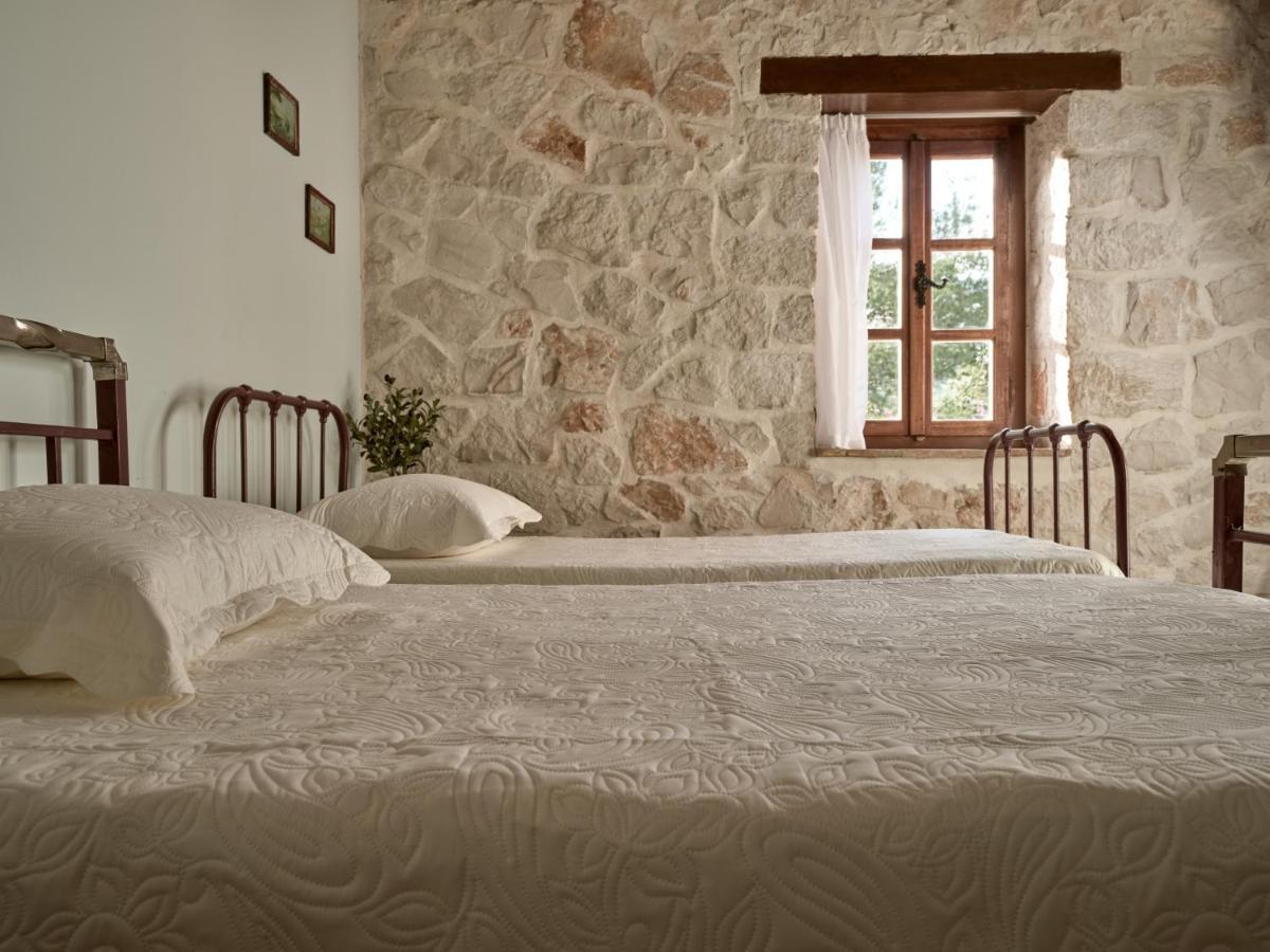 Vafias Villa - Tranquil Location, Ideal For Large Groups, By Zantewize Lithakia  Exteriör bild