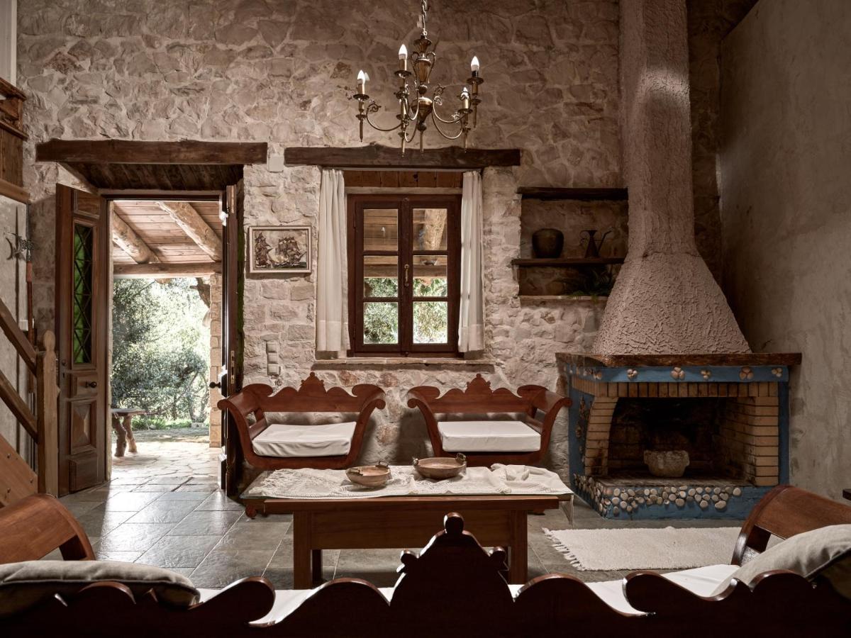 Vafias Villa - Tranquil Location, Ideal For Large Groups, By Zantewize Lithakia  Exteriör bild