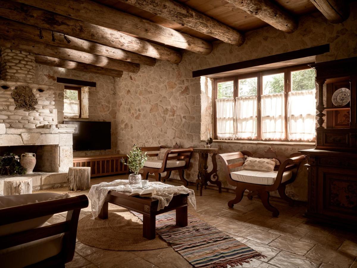 Vafias Villa - Tranquil Location, Ideal For Large Groups, By Zantewize Lithakia  Exteriör bild